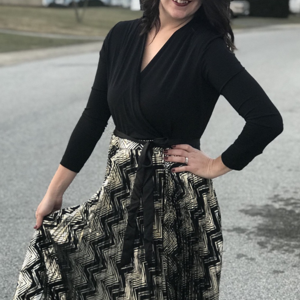 Lularoe Deanne Wrap Dress - Size Large